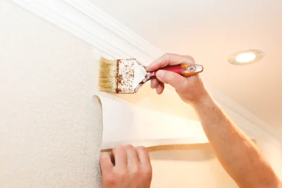 Pose de papier peint au Coteau — revêtements muraux et toiles de verre
